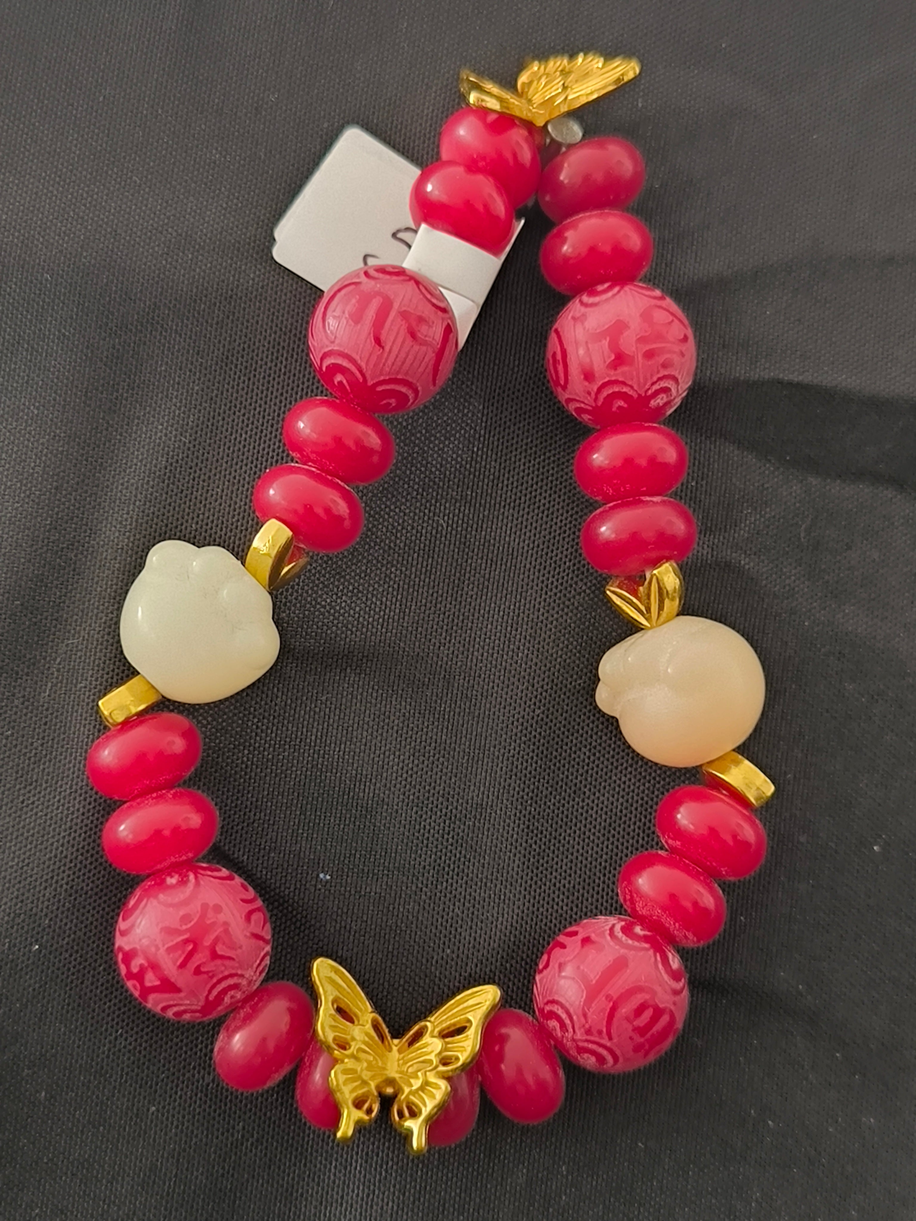 Bracelet Bodhi Rouge Papillons – Fait Main en France | Perles Porte-Bonheur