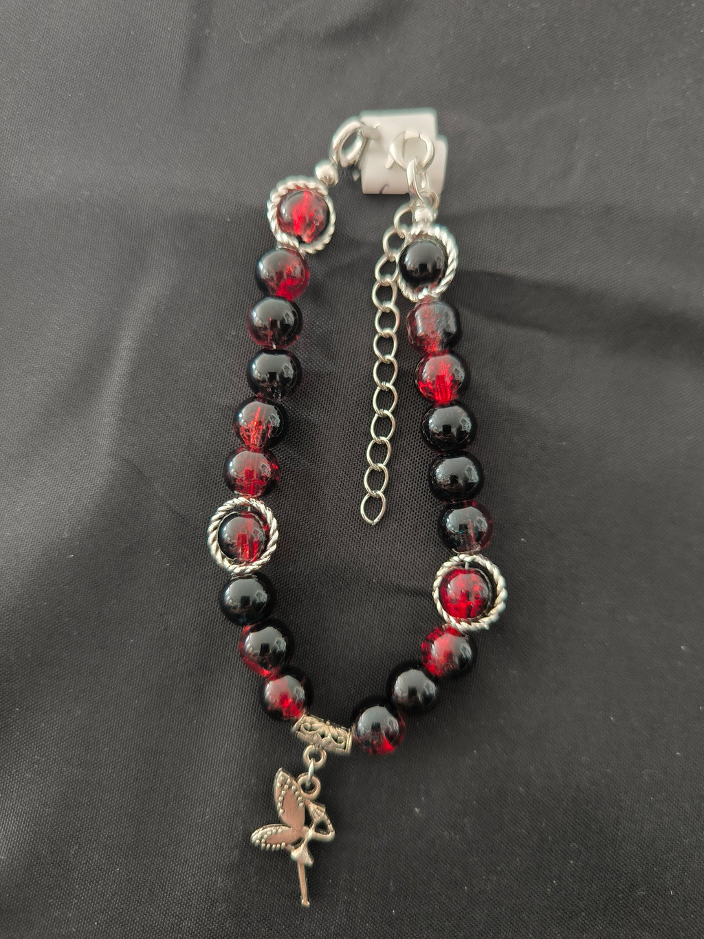 Bracelet Perles de Verre Noir & Rouge – Petite Fée Argentée Fait Main France