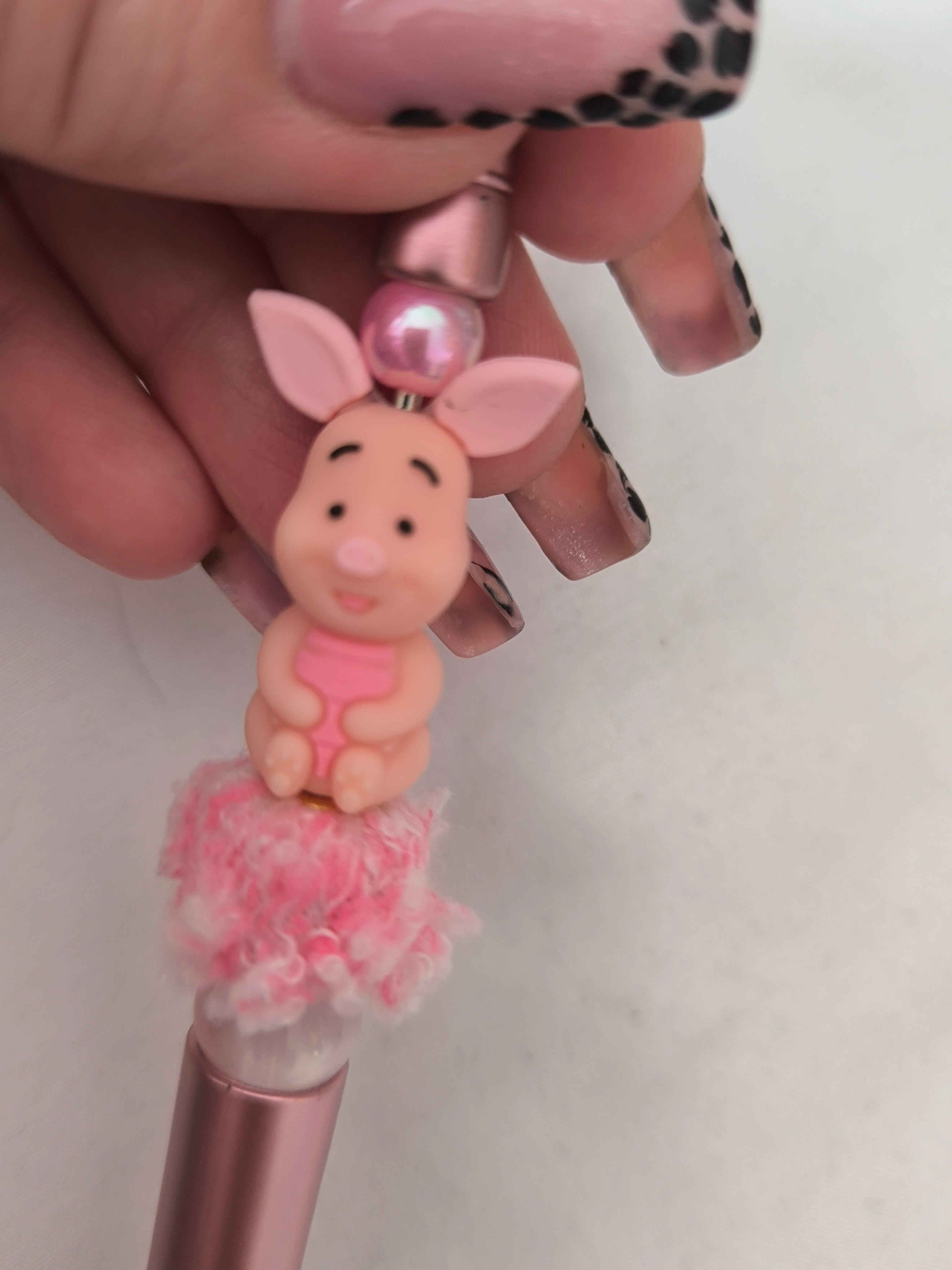 Stylo Porcinet Fait Main - Perles Acrylique & Pompom Rose