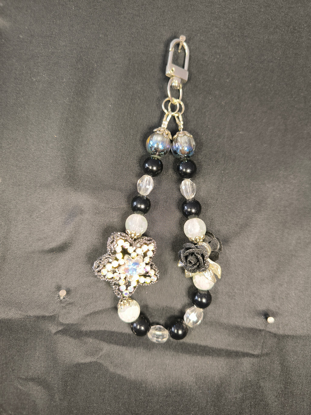 Porte-clés & bijou de téléphone fait main – Perles, Étoile & Rose