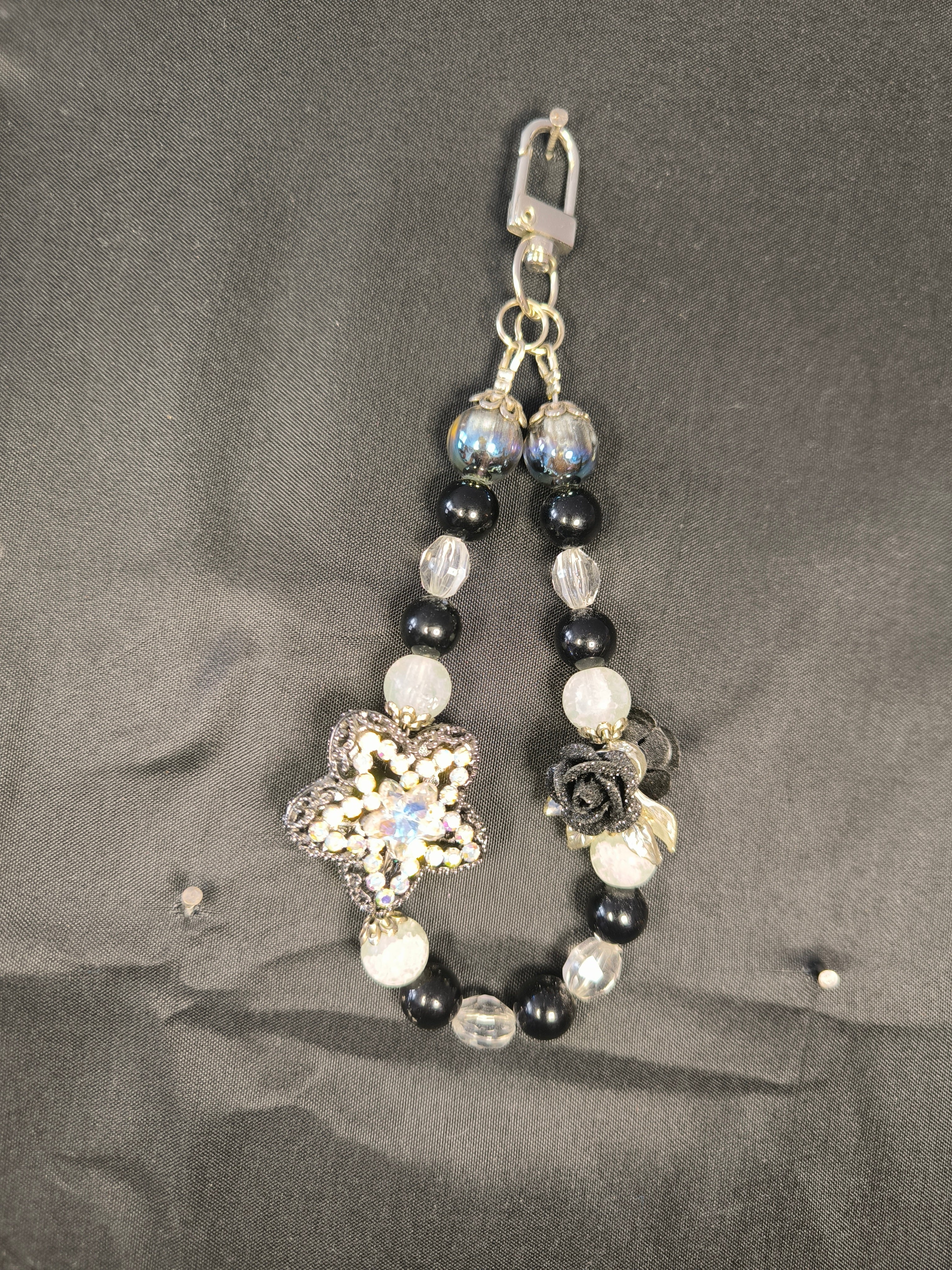 Porte-clés & bijou de téléphone fait main – Perles, Étoile & Rose